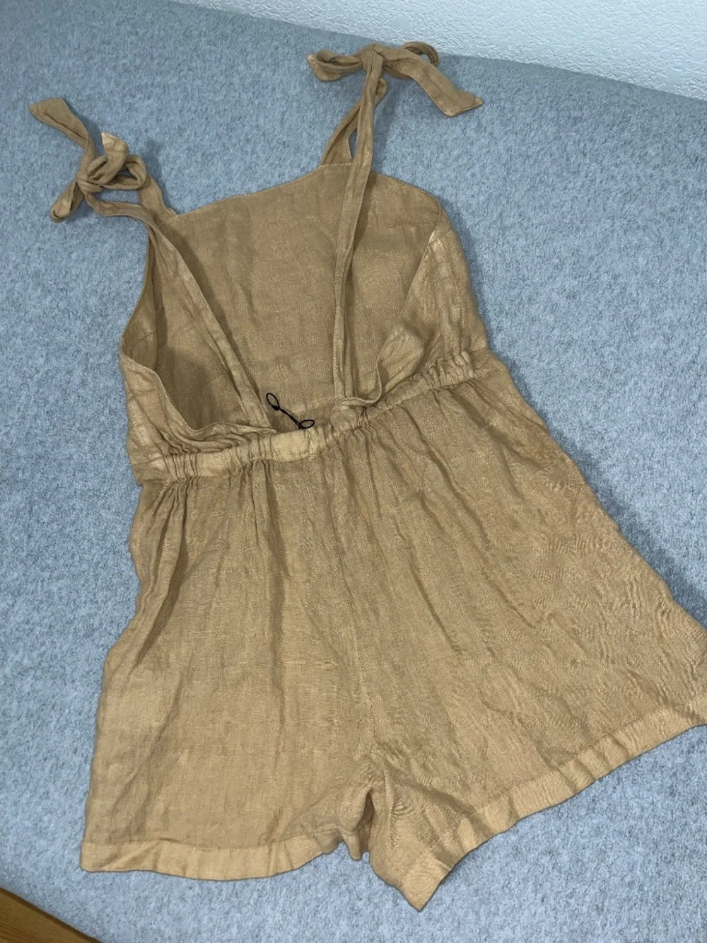 Zara tan linen